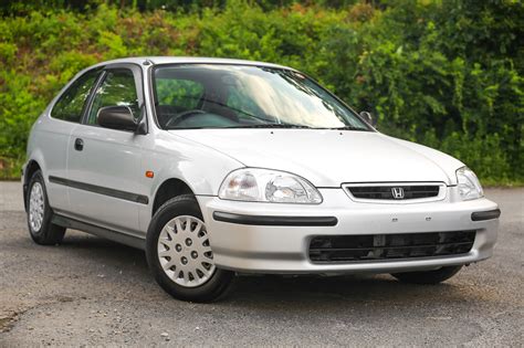 EK7 .